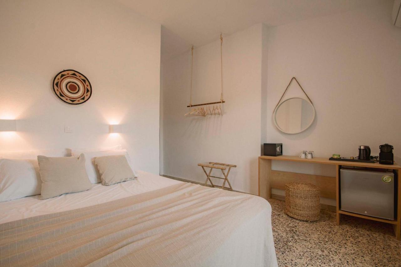 מוראיטיקה Olive Grove Suites Boutique Hotel מראה חיצוני תמונה