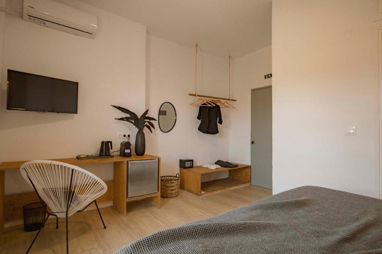 מוראיטיקה Olive Grove Suites Boutique Hotel מראה חיצוני תמונה