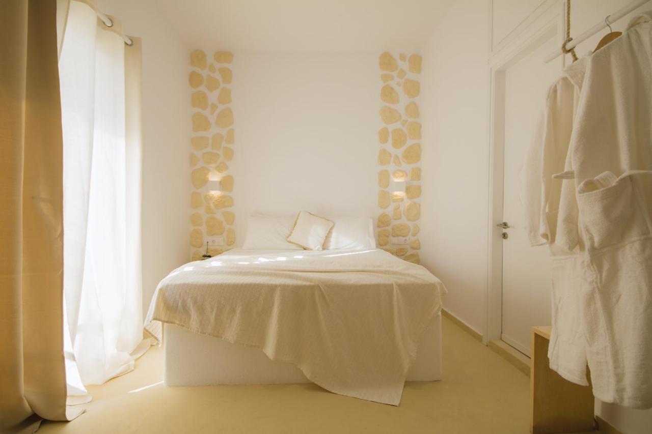מוראיטיקה Olive Grove Suites Boutique Hotel מראה חיצוני תמונה