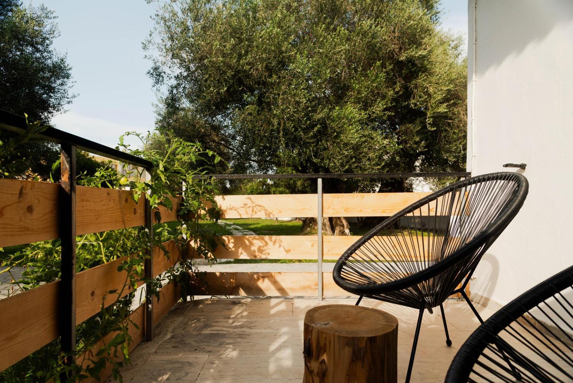 מוראיטיקה Olive Grove Suites Boutique Hotel מראה חיצוני תמונה