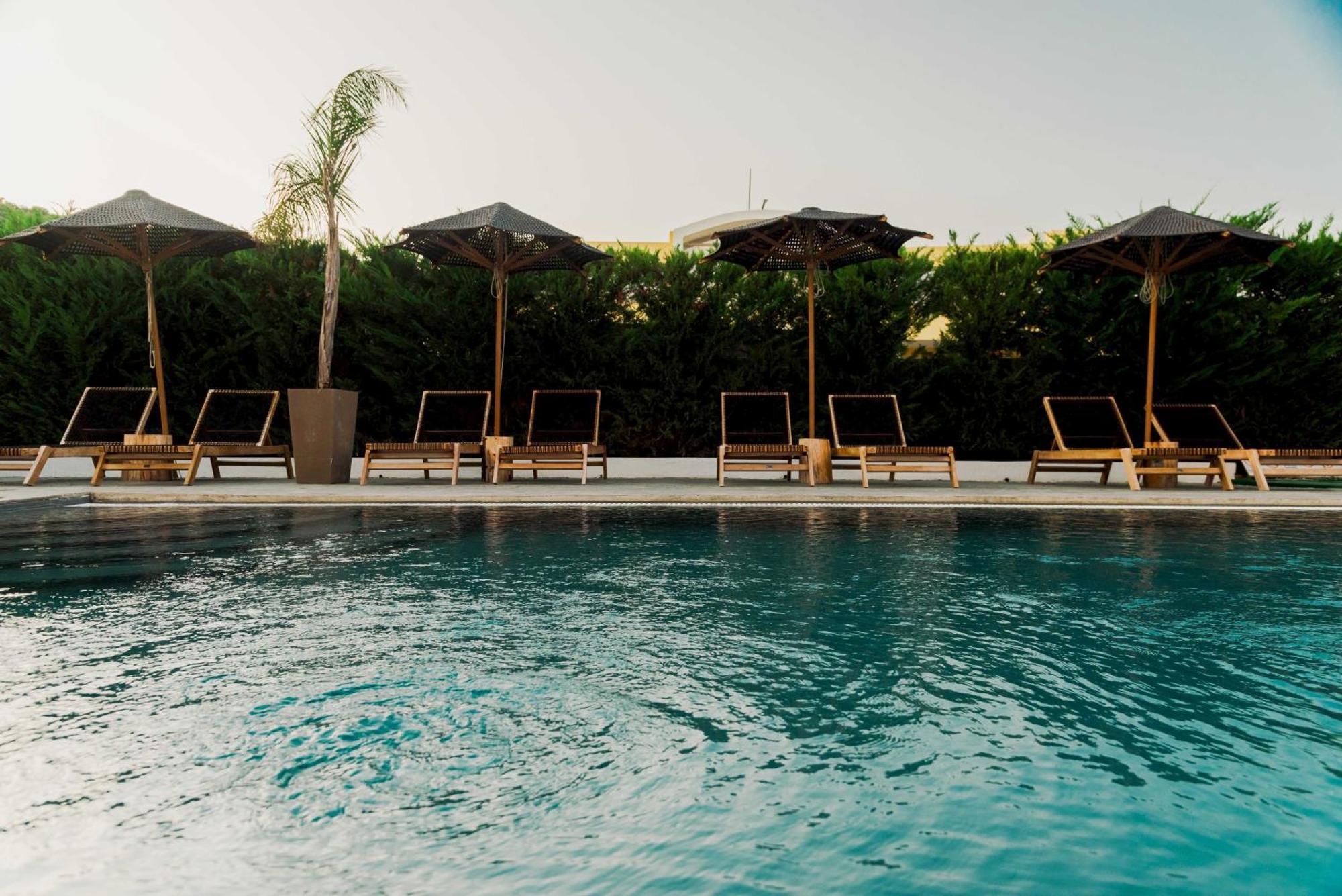 מוראיטיקה Olive Grove Suites Boutique Hotel מראה חיצוני תמונה