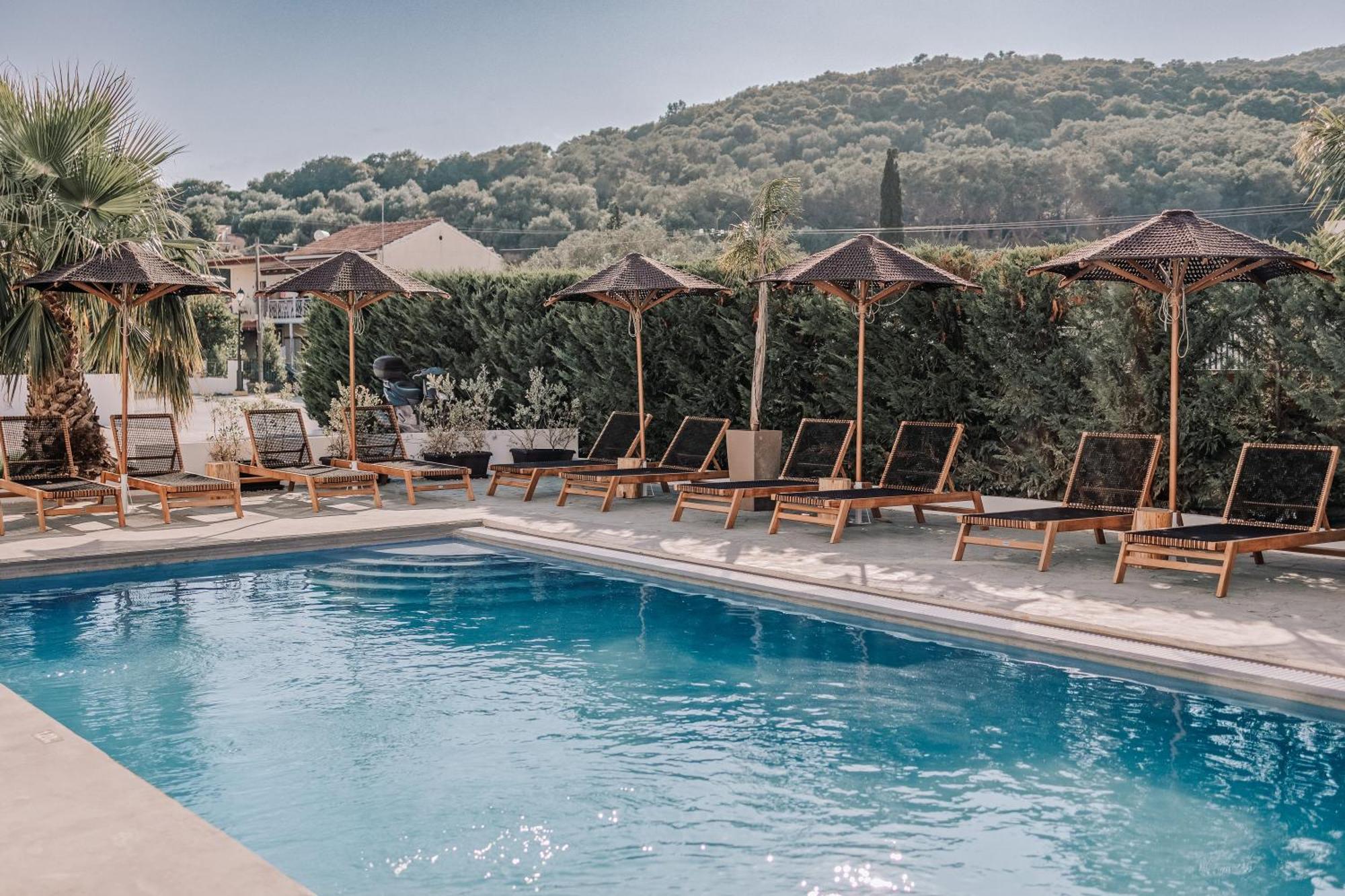 מוראיטיקה Olive Grove Suites Boutique Hotel מראה חיצוני תמונה