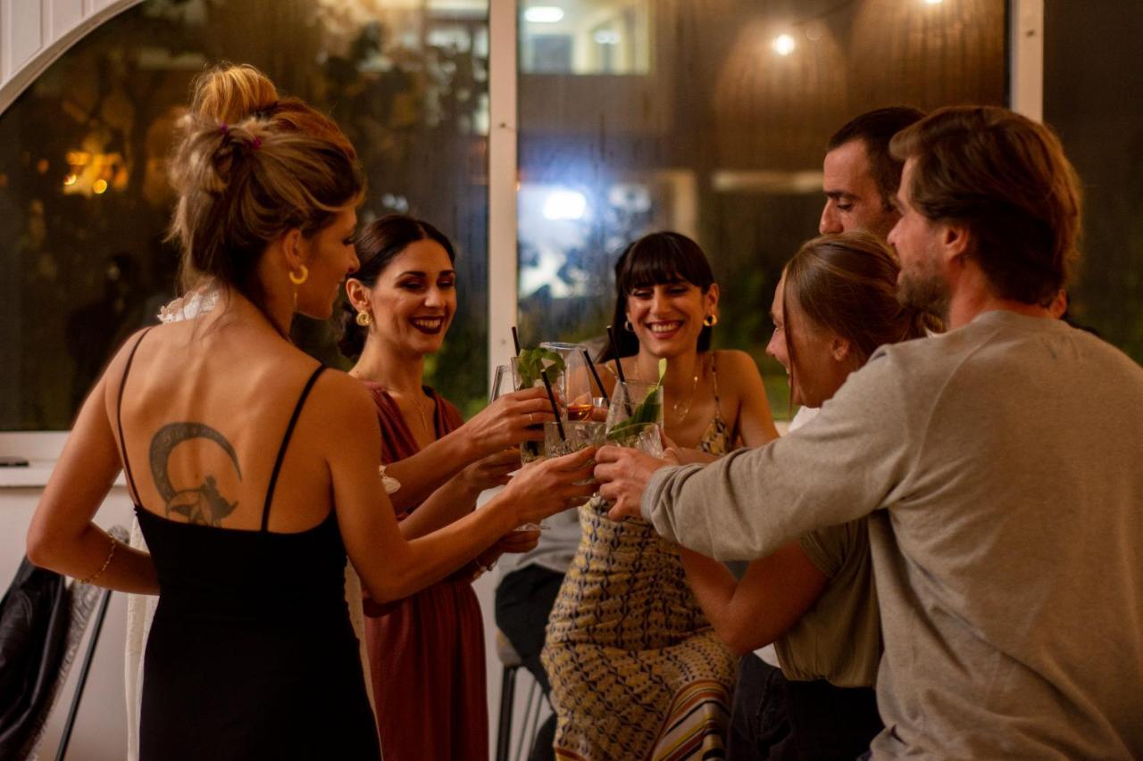 מוראיטיקה Olive Grove Suites Boutique Hotel מראה חיצוני תמונה