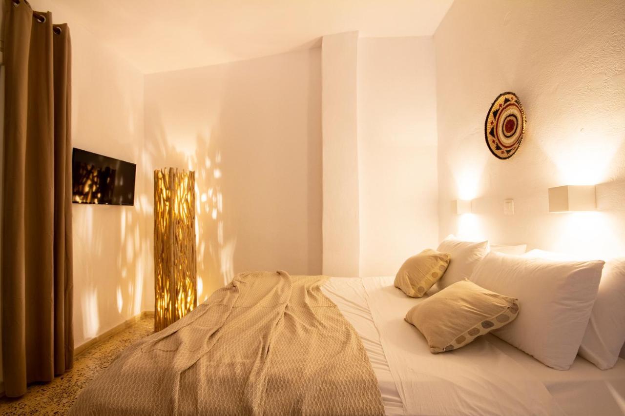 מוראיטיקה Olive Grove Suites Boutique Hotel מראה חיצוני תמונה